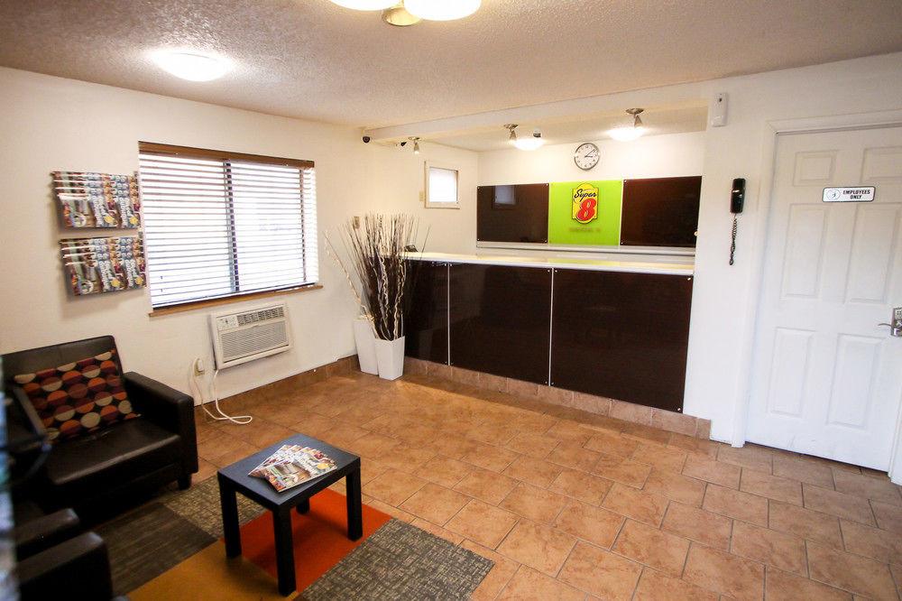 ซูเปอร์ 8 บาย วินด์แฮม ดูบิวก์/กาเลนา แอเรีย Motel Dubuque ภายนอก รูปภาพ