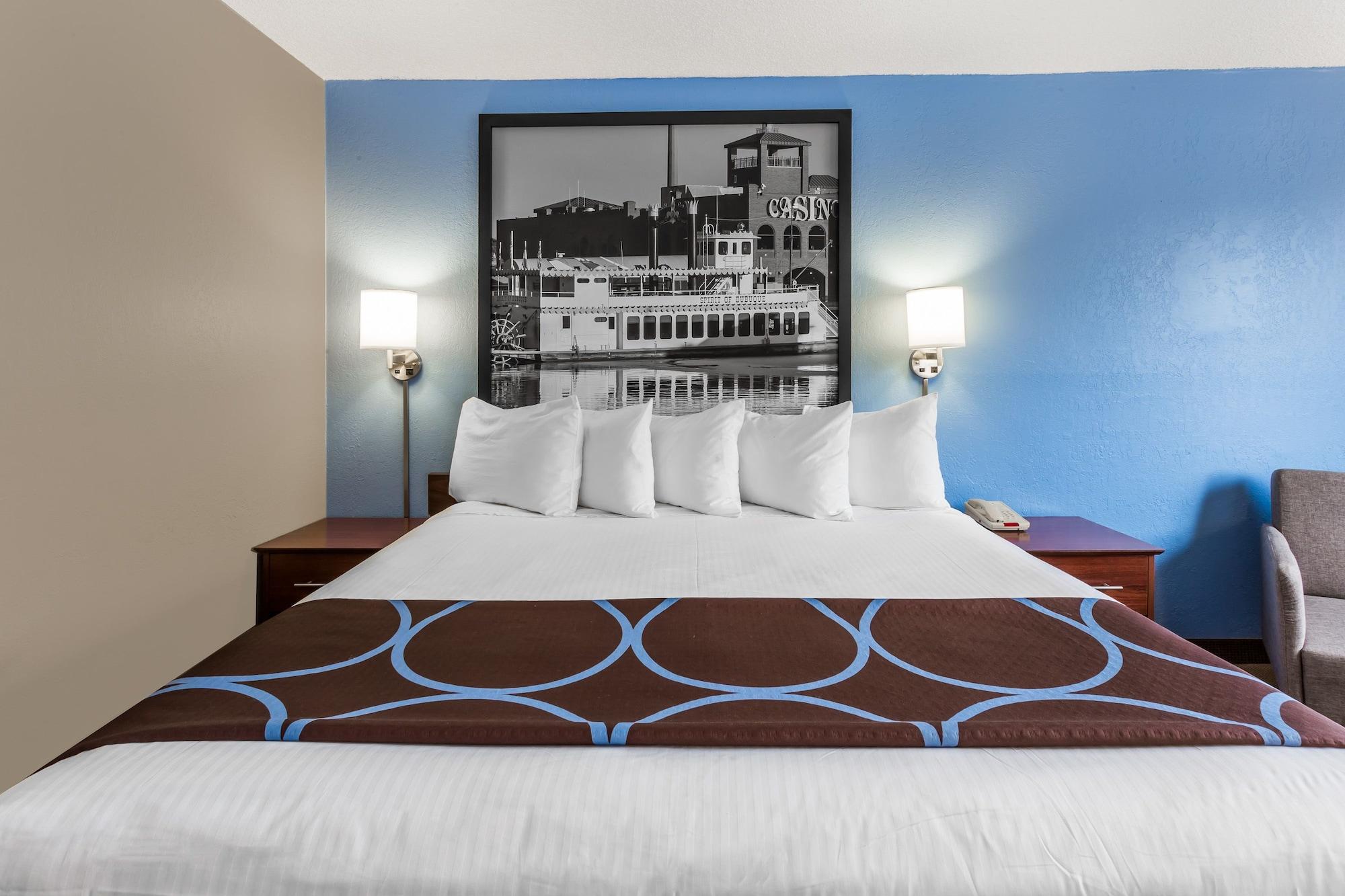 ซูเปอร์ 8 บาย วินด์แฮม ดูบิวก์/กาเลนา แอเรีย Motel Dubuque ภายนอก รูปภาพ