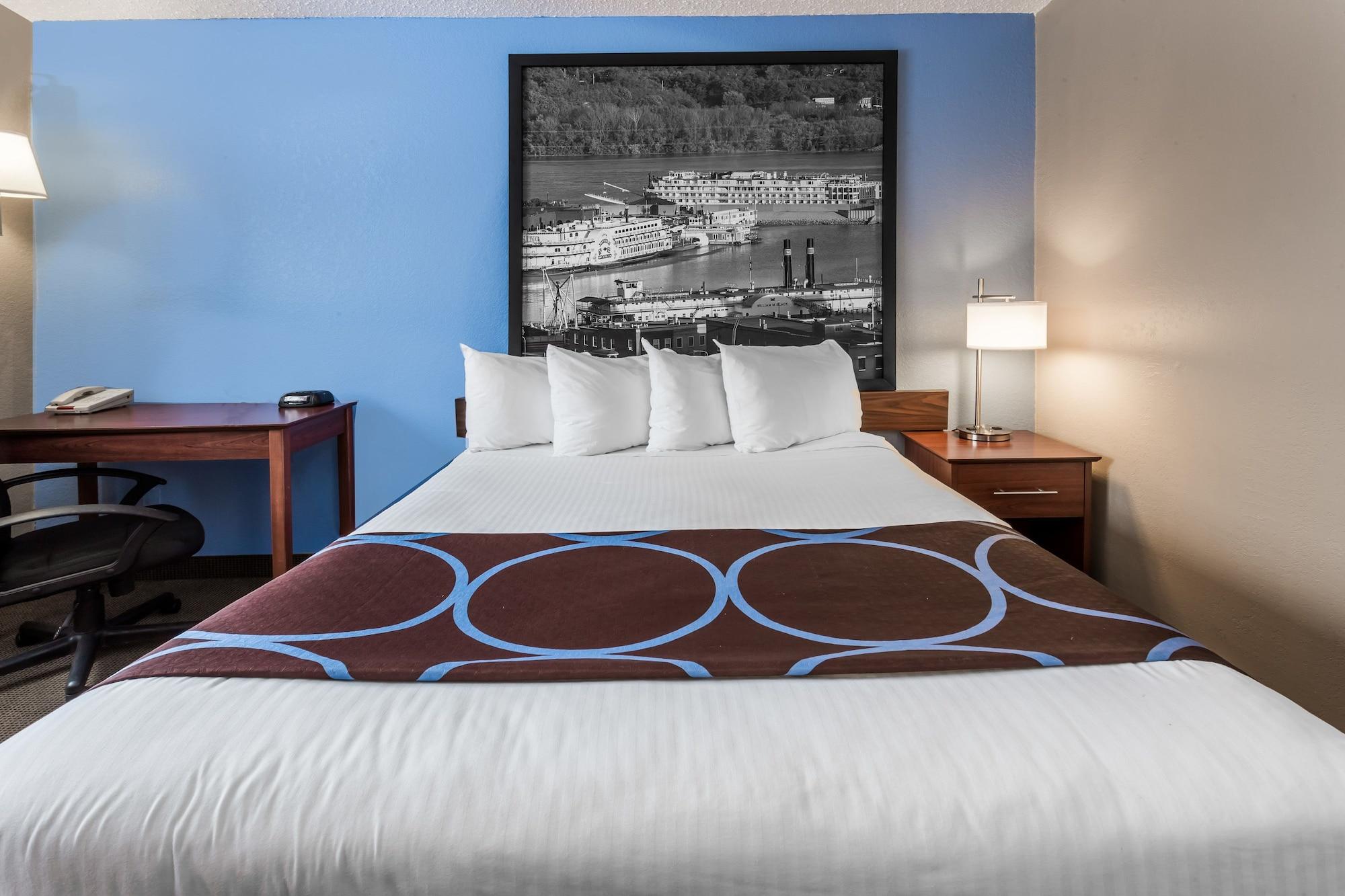 ซูเปอร์ 8 บาย วินด์แฮม ดูบิวก์/กาเลนา แอเรีย Motel Dubuque ภายนอก รูปภาพ
