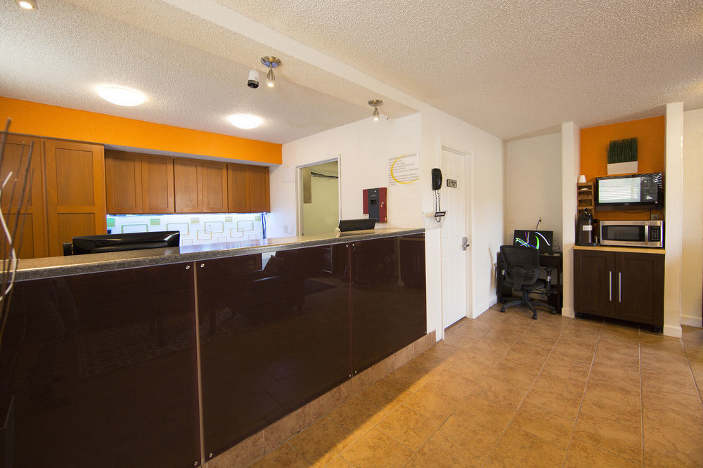 ซูเปอร์ 8 บาย วินด์แฮม ดูบิวก์/กาเลนา แอเรีย Motel Dubuque ภายนอก รูปภาพ