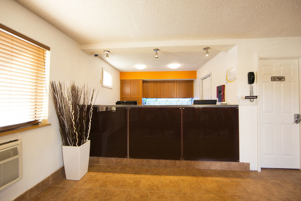 ซูเปอร์ 8 บาย วินด์แฮม ดูบิวก์/กาเลนา แอเรีย Motel Dubuque ภายนอก รูปภาพ
